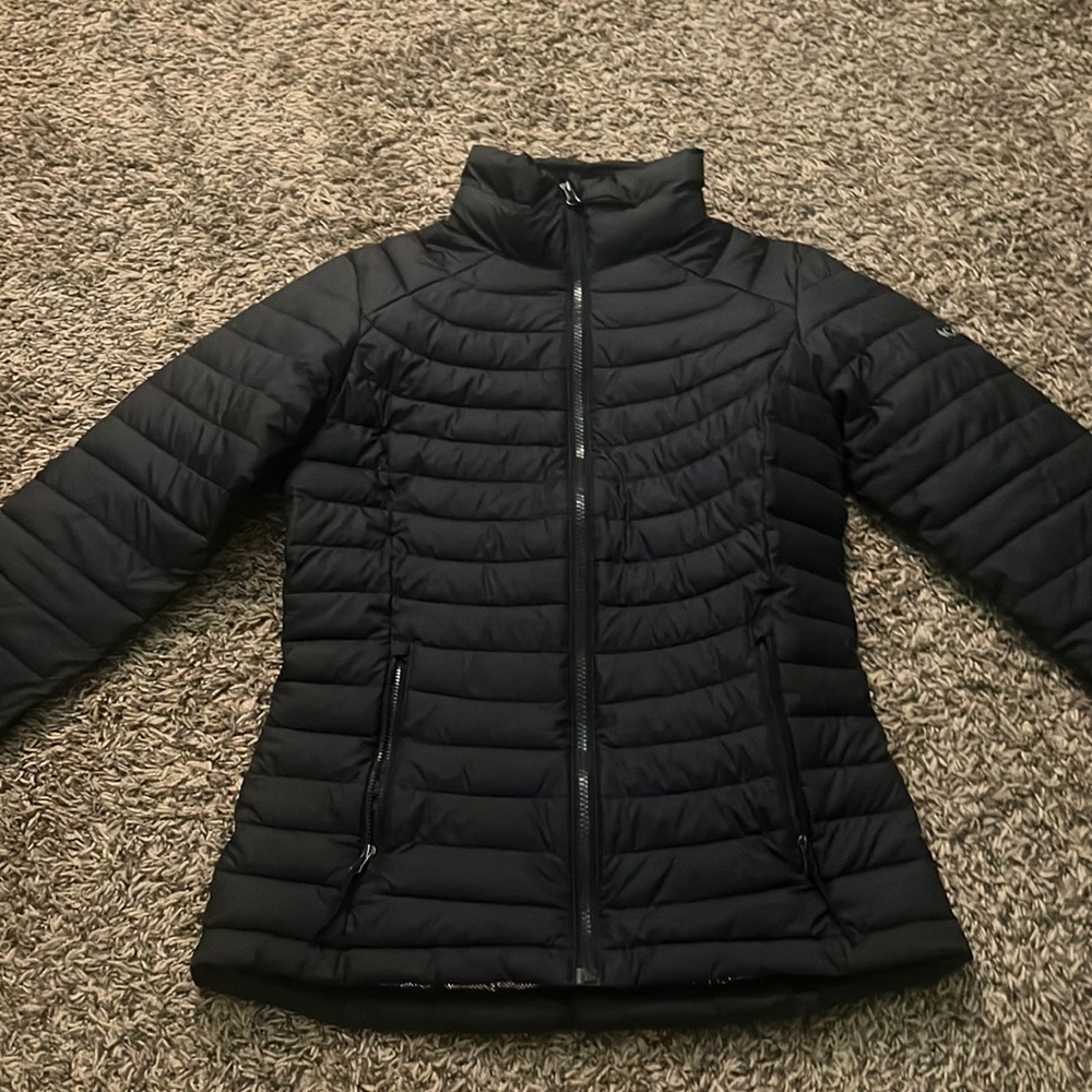 COLUMBIA PUFFER JACKET!!